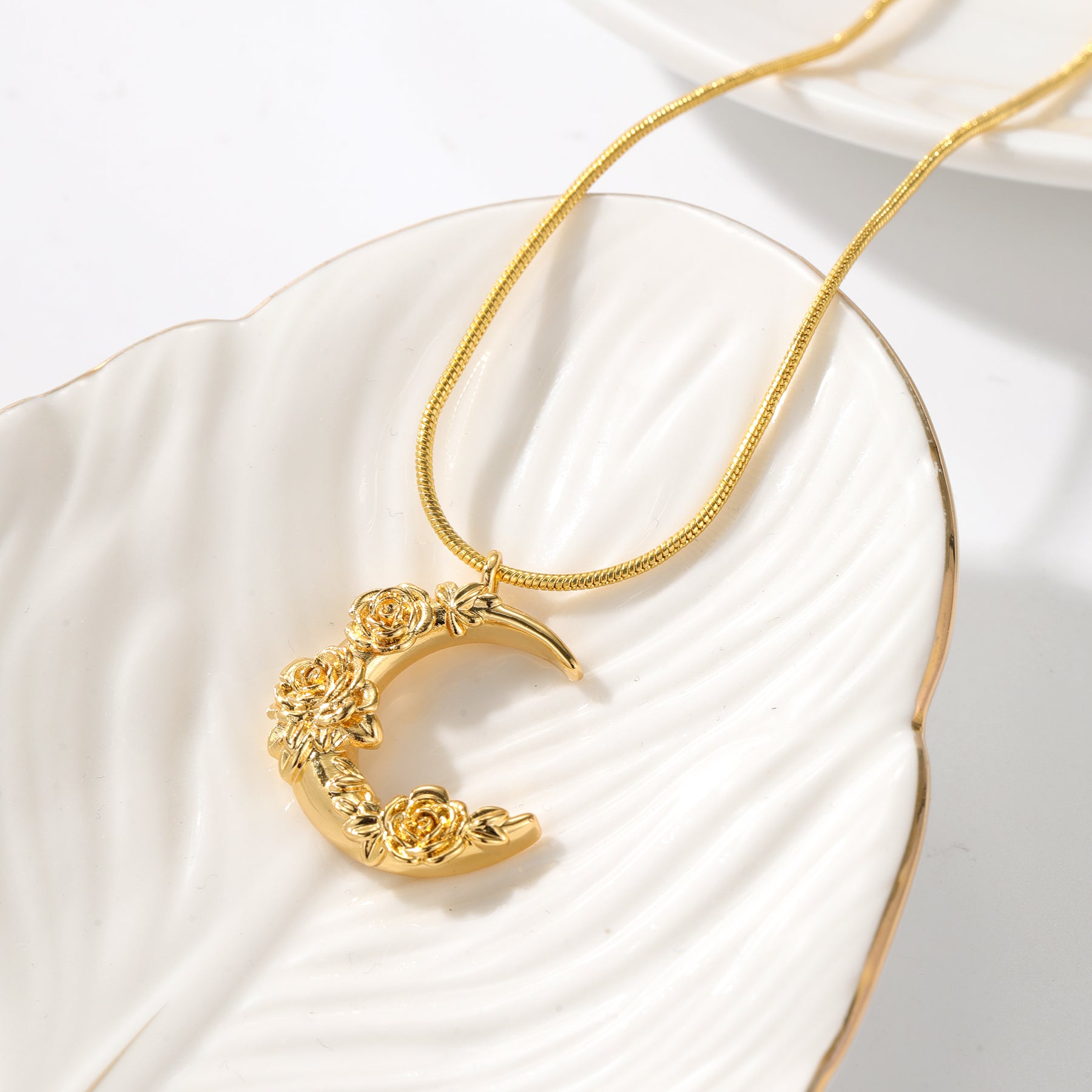 Phoenician Palestine Rose Crescent Necklace - Nuriale