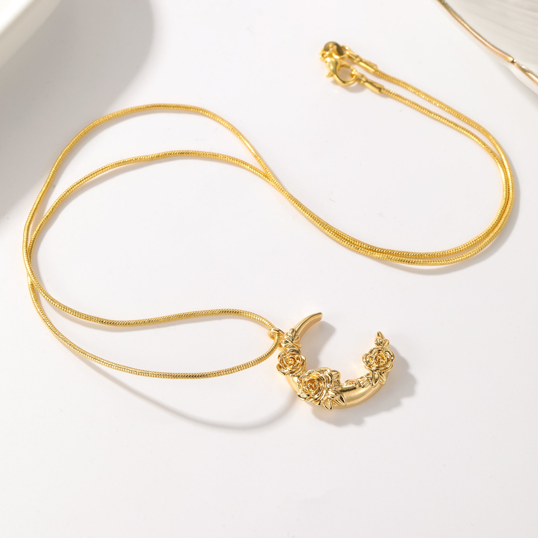 Phoenician Palestine Rose Crescent Necklace - Nuriale