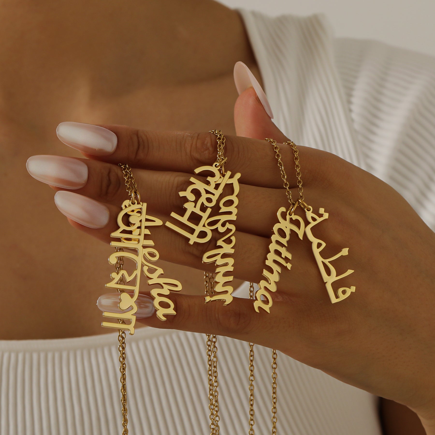Custom Multi-Name Hanging Necklace - Nuriale