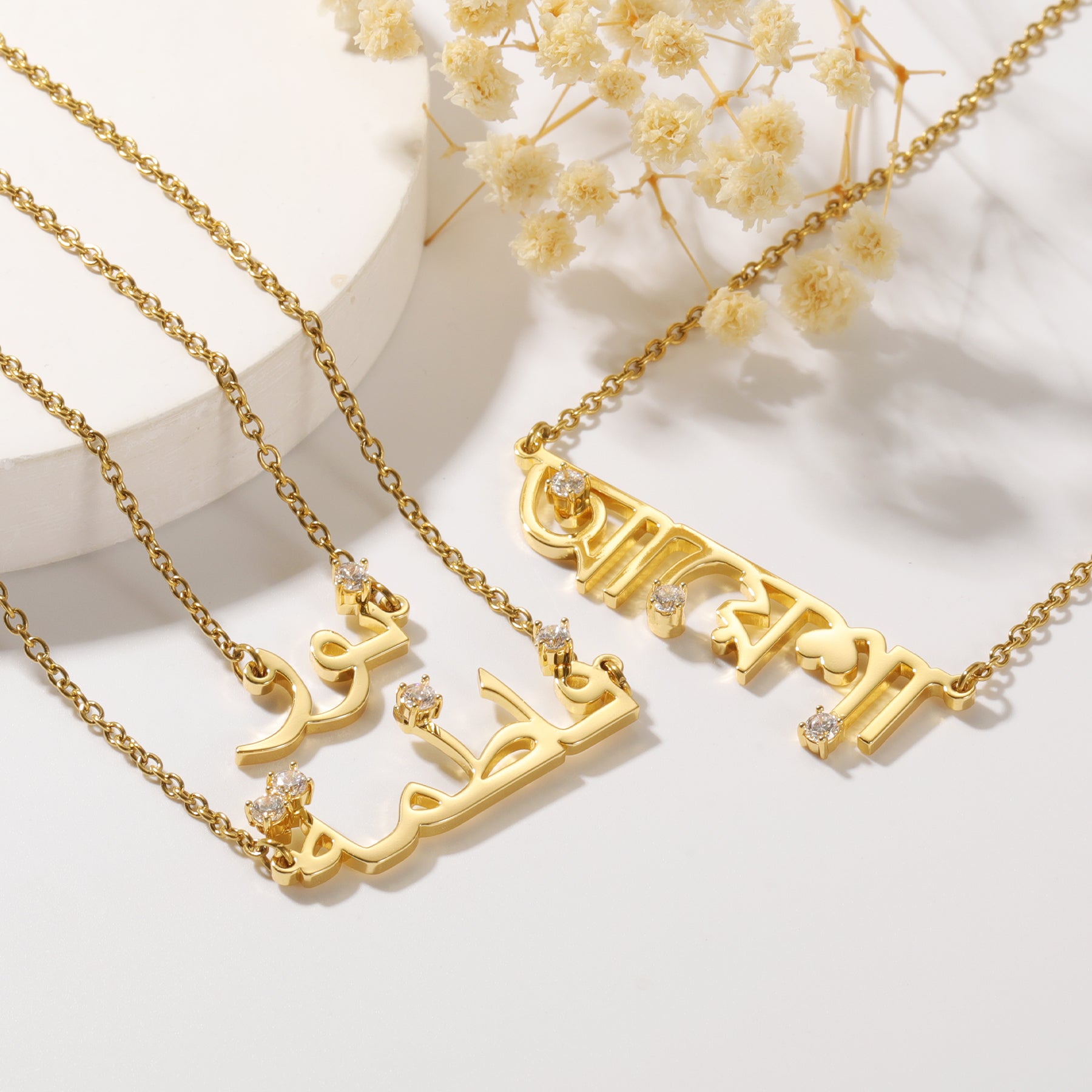 Custom Diamond Accent Name Necklace - Nuriale