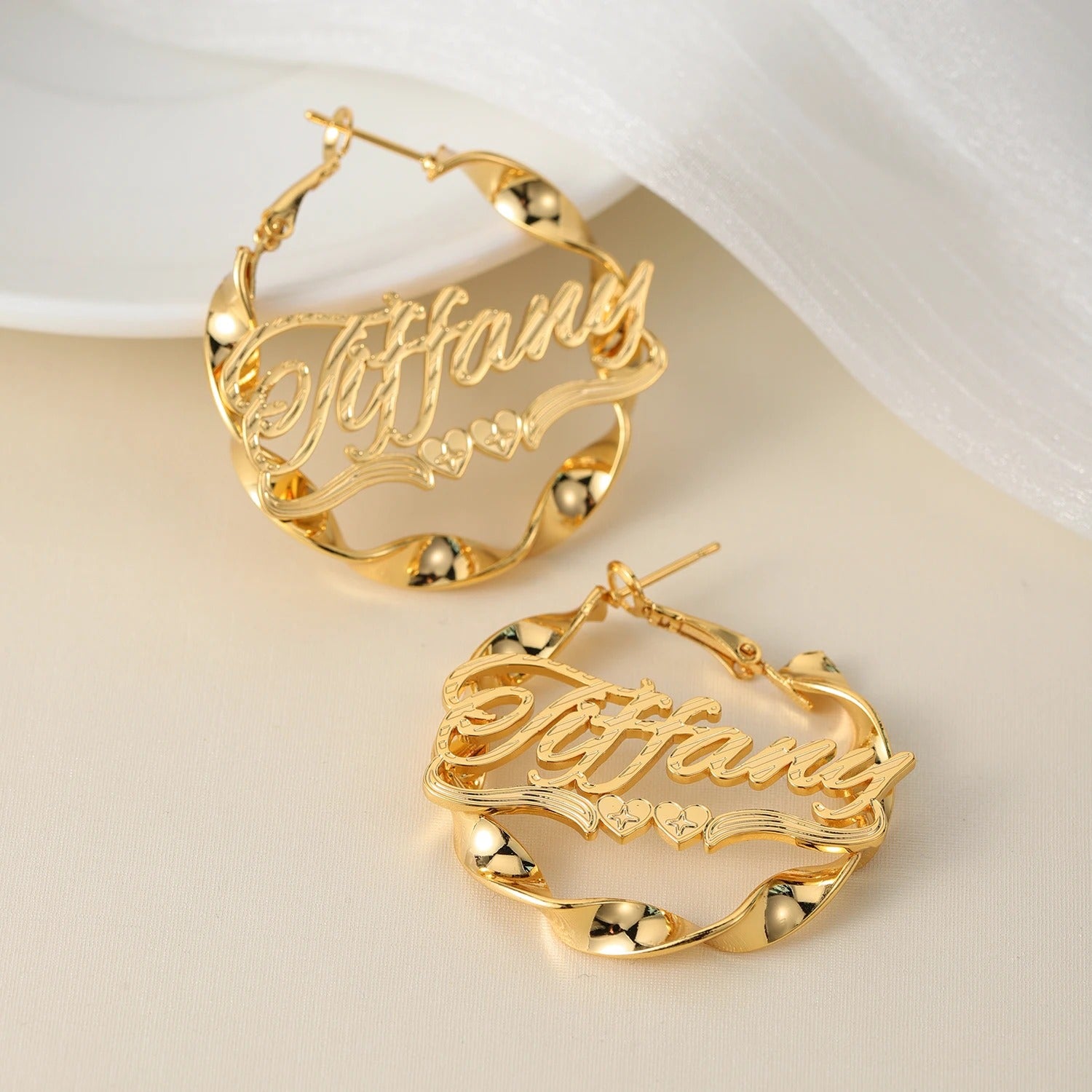 Twisted Heart Name Hoop Earrings - Nuriale