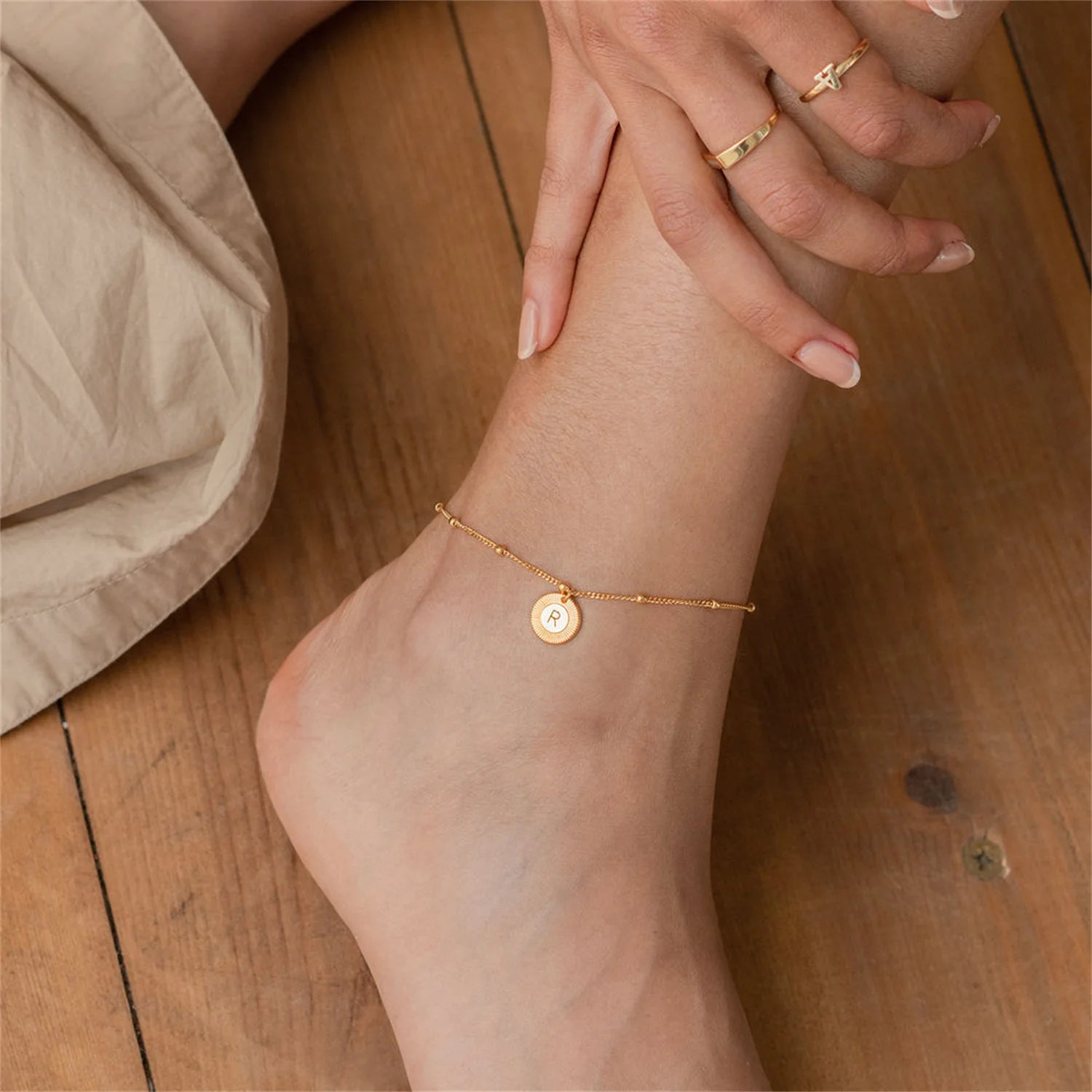 Custom Letter Charm Anklet - Nuriale