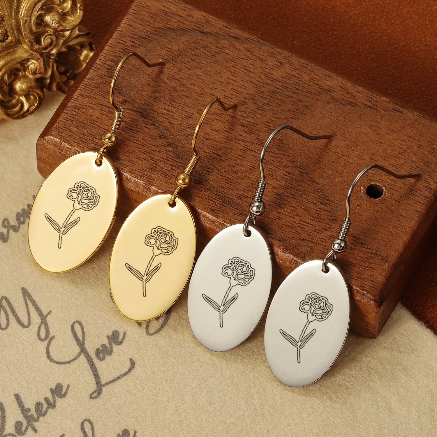 Personalized Birth Flower Drop Earrings - Nuriale