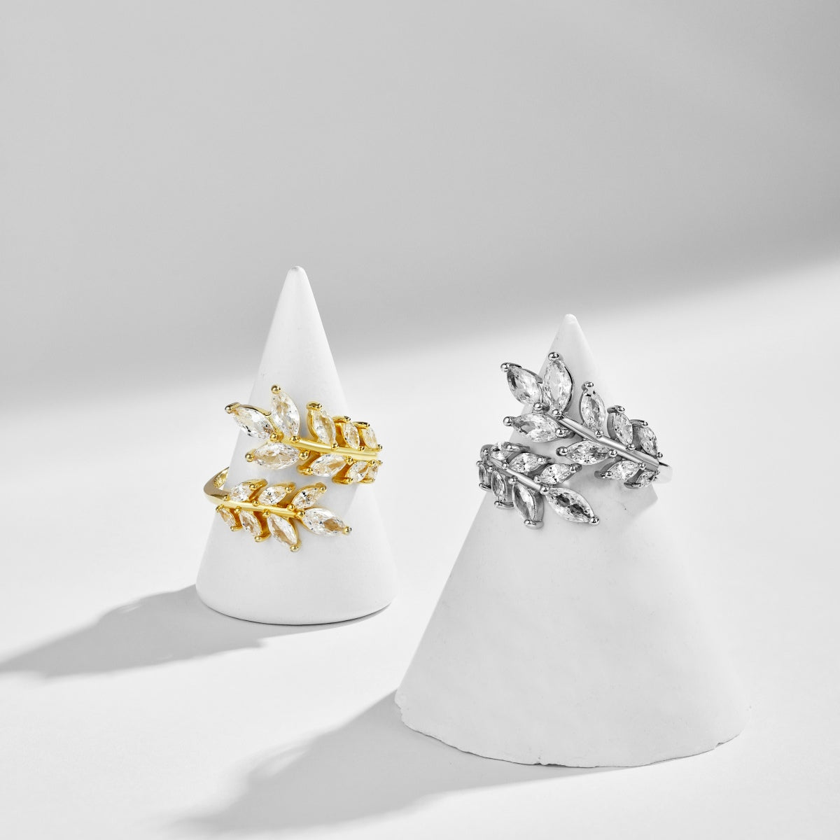 Double Leaf Marquise Adjustable Ring - Nuriale