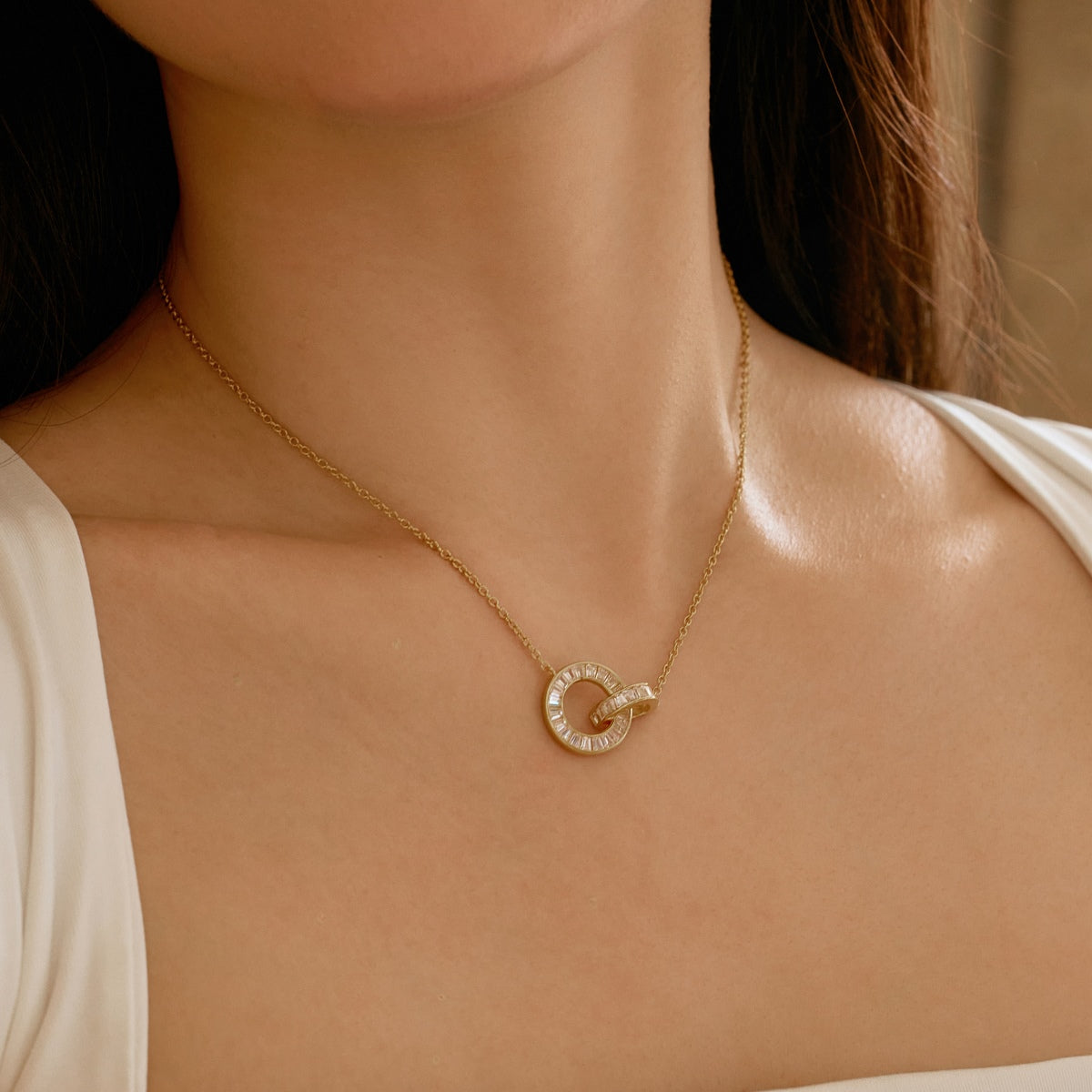 Interlocking Circle Necklace - Nuriale