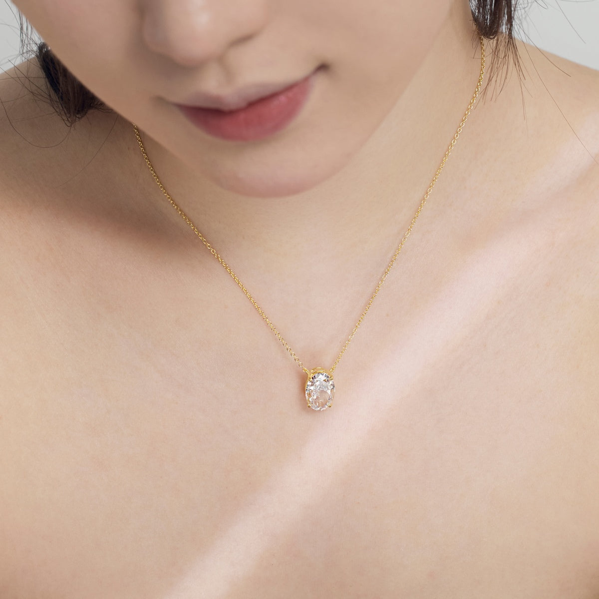 Oval Cut Solitaire Necklace - Nuriale