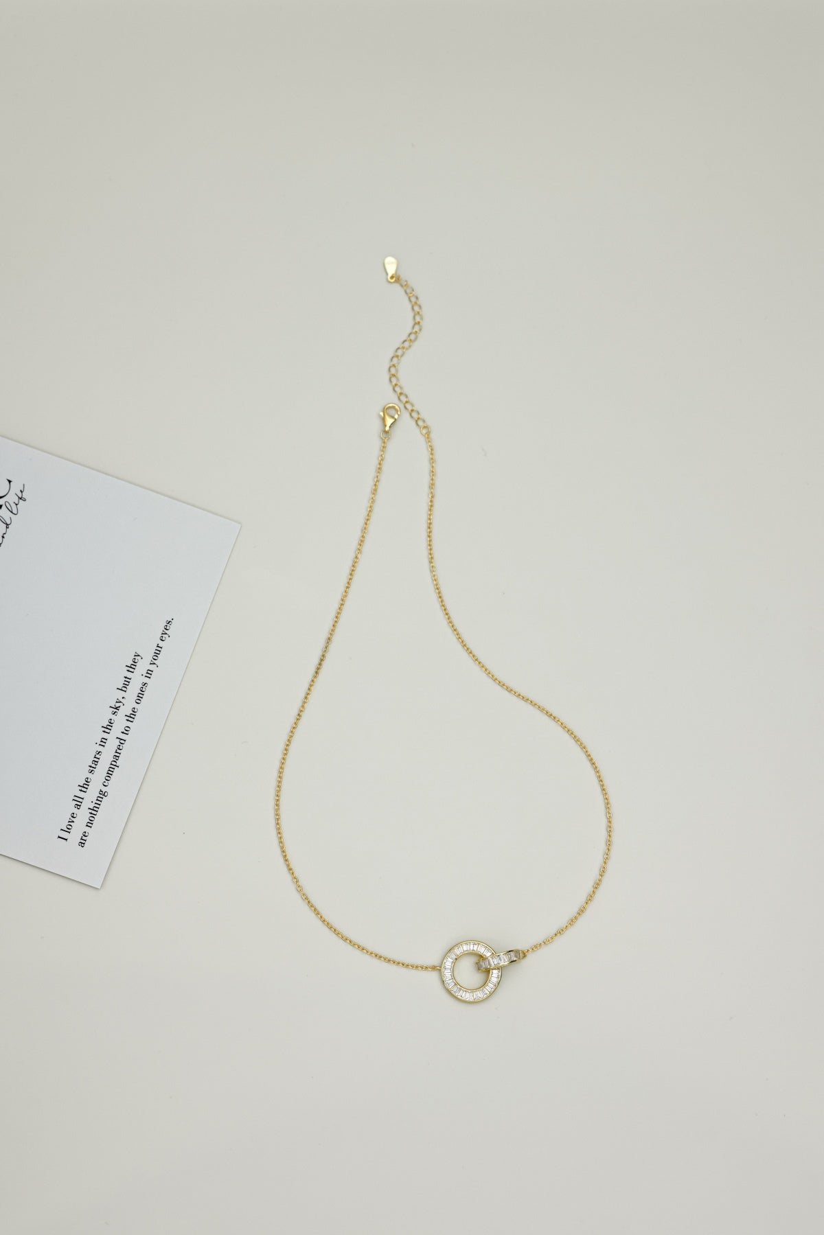 Interlocking Circle Necklace - Nuriale