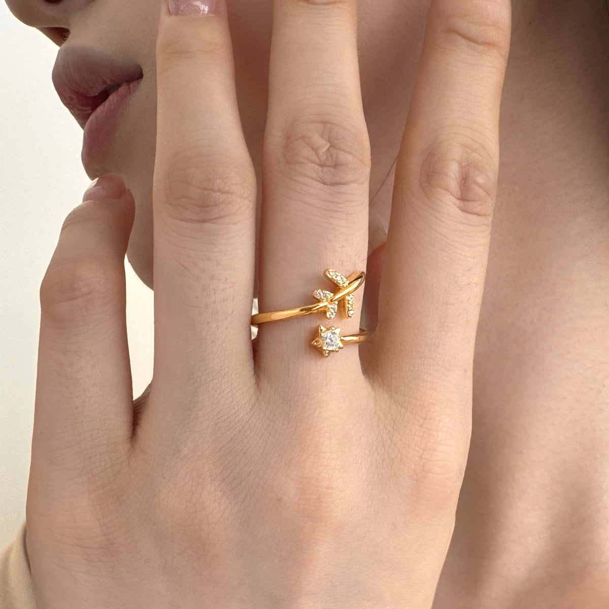 Airplane and Star Ring - Adjustable Chic Design | Nuriale