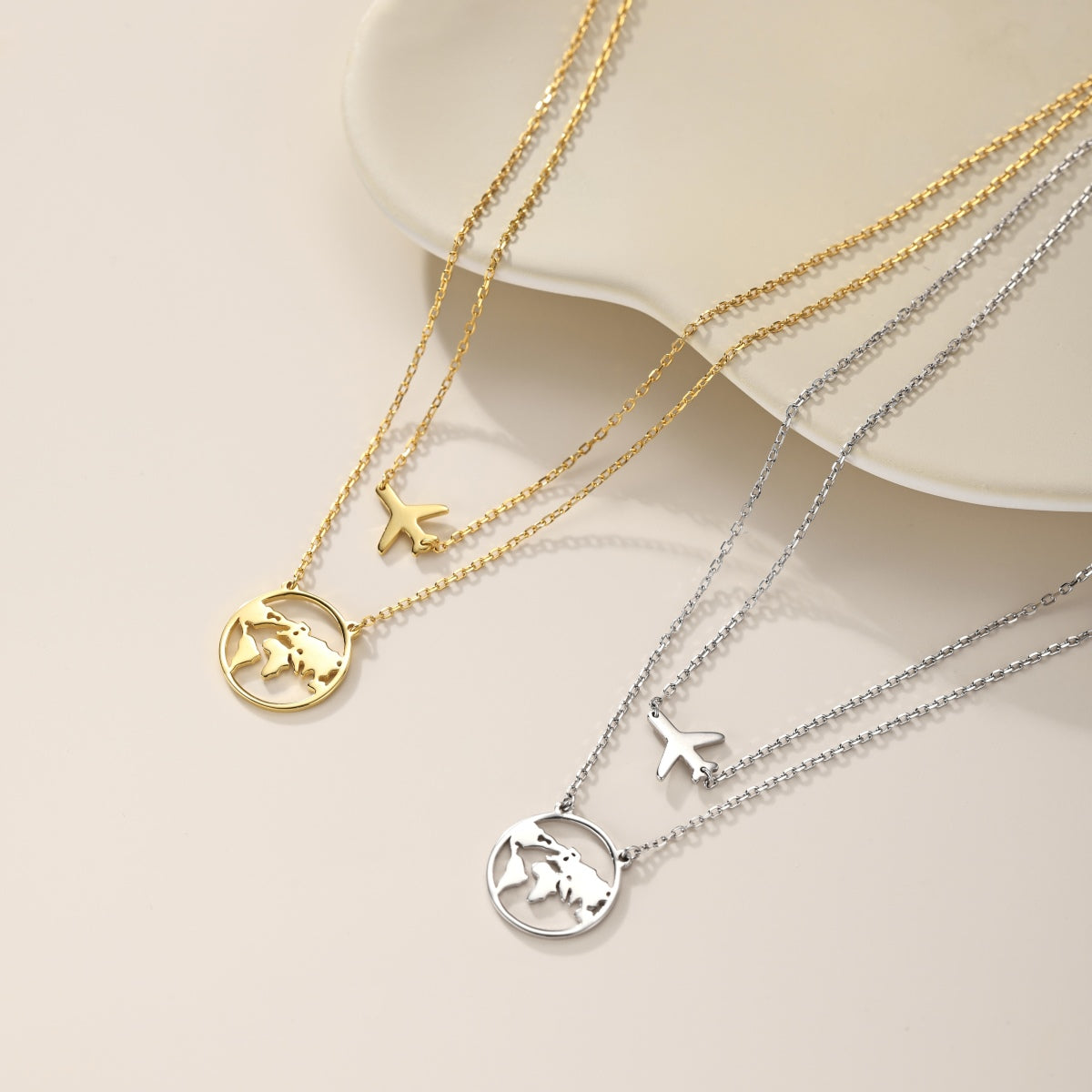 Layered Airplane and Map Necklace - Nuriale
