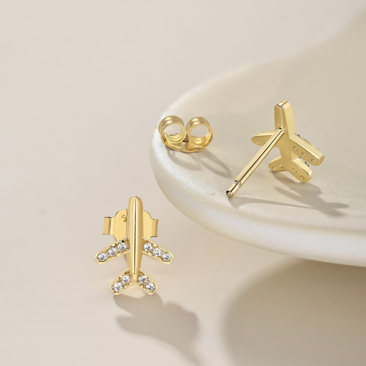 Airplane Earrings - Fun Aviation-Inspired Accessory | Nuriale
