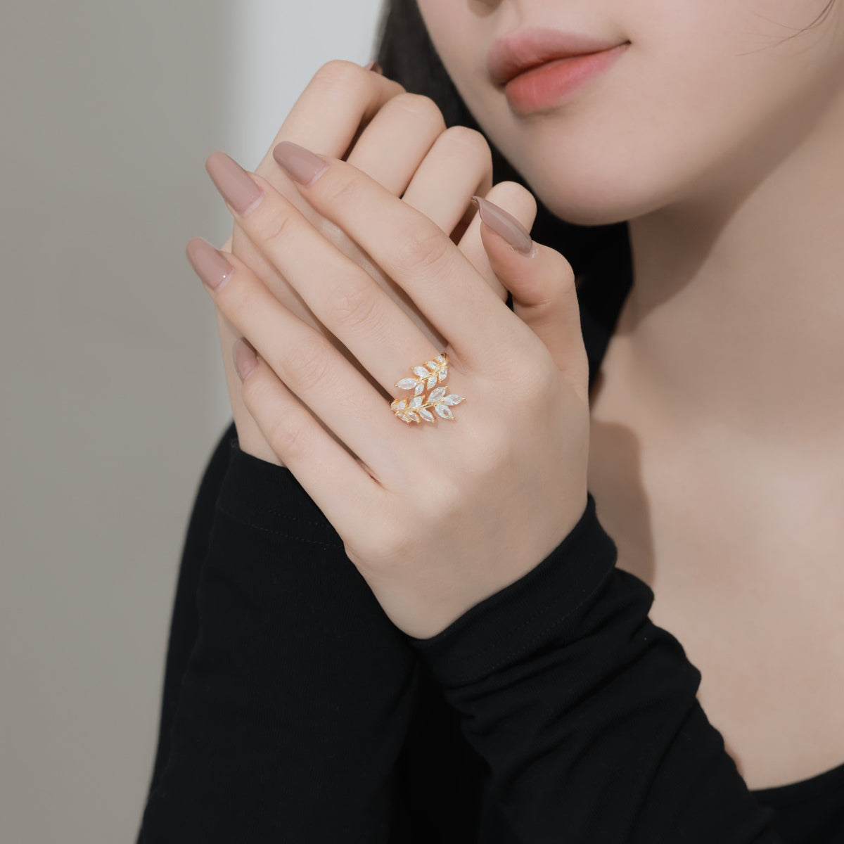 Double Leaf Marquise Adjustable Ring - Nuriale