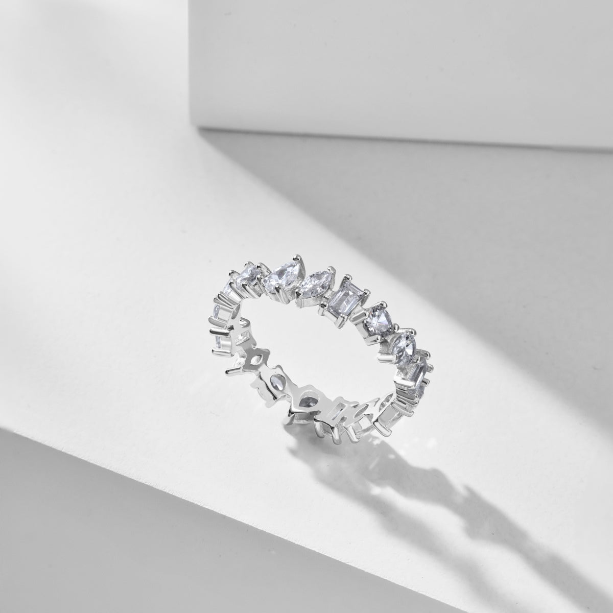 Geometric Baguette Eternity Ring - Nuriale