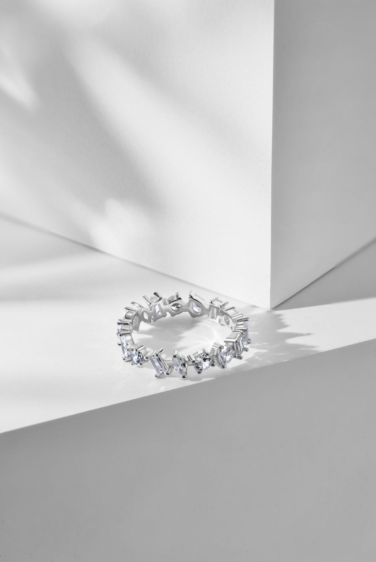 Geometric Baguette Eternity Ring - Nuriale