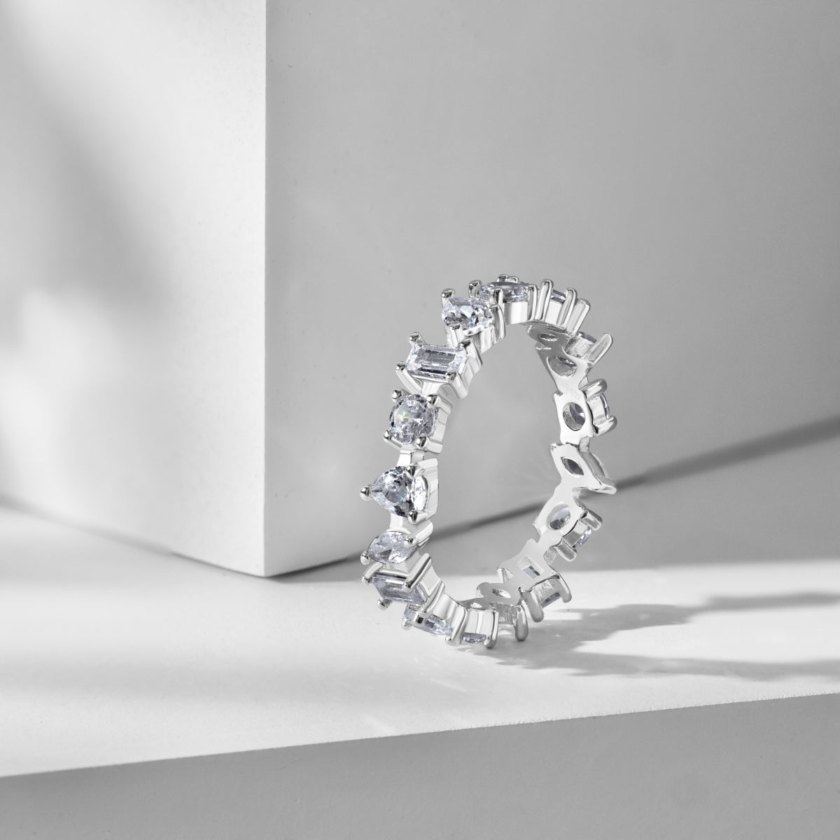 Geometric Baguette Eternity Ring - Nuriale
