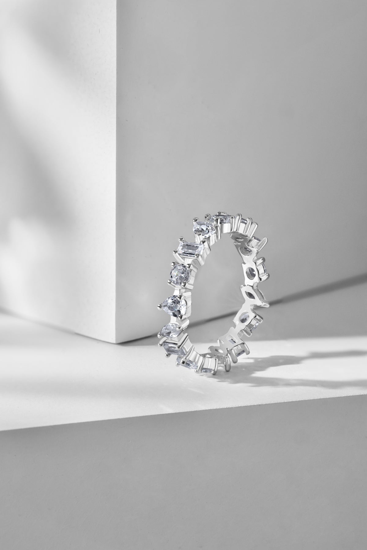 Geometric Baguette Eternity Ring - Nuriale
