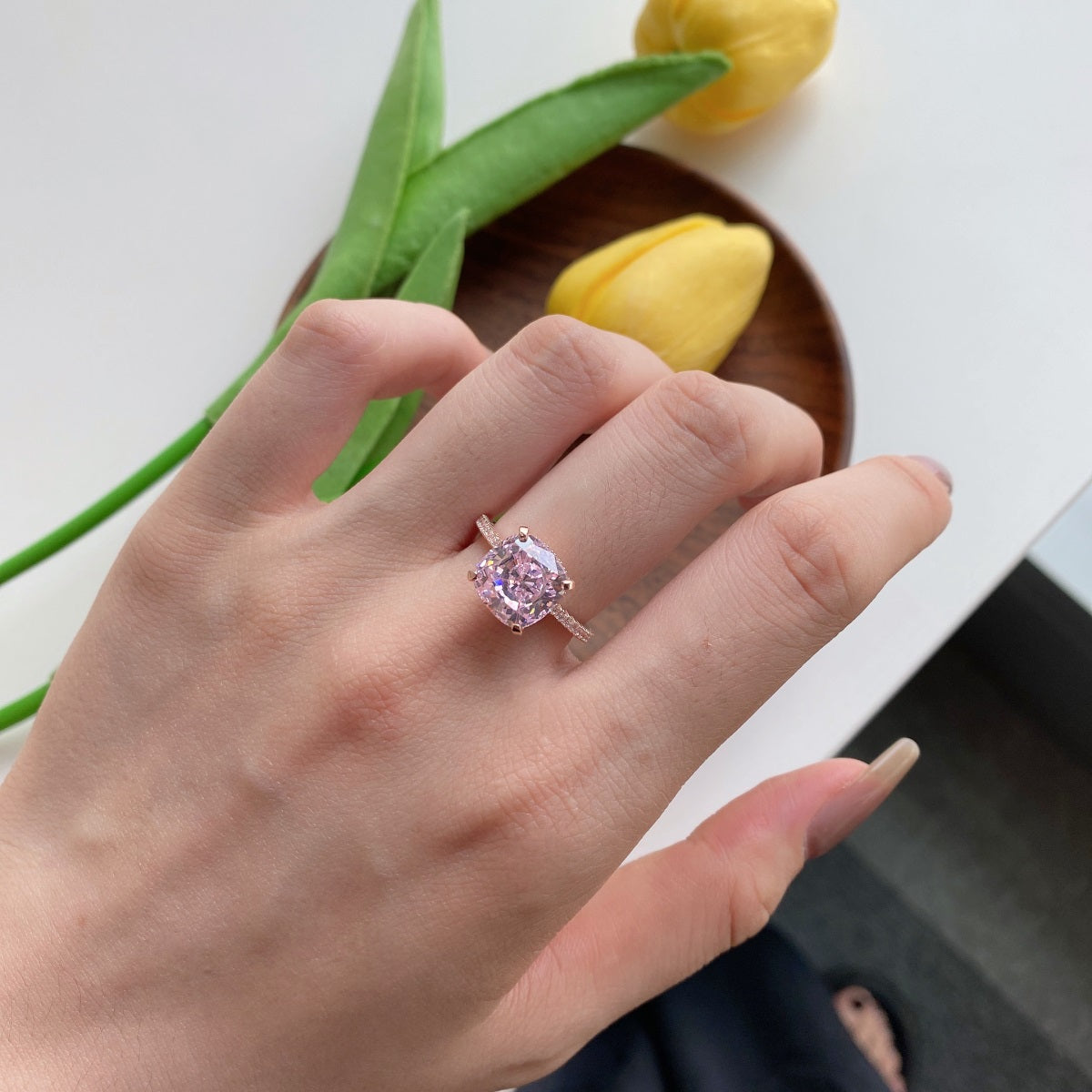 The Pink Statement Ring - Nuriale