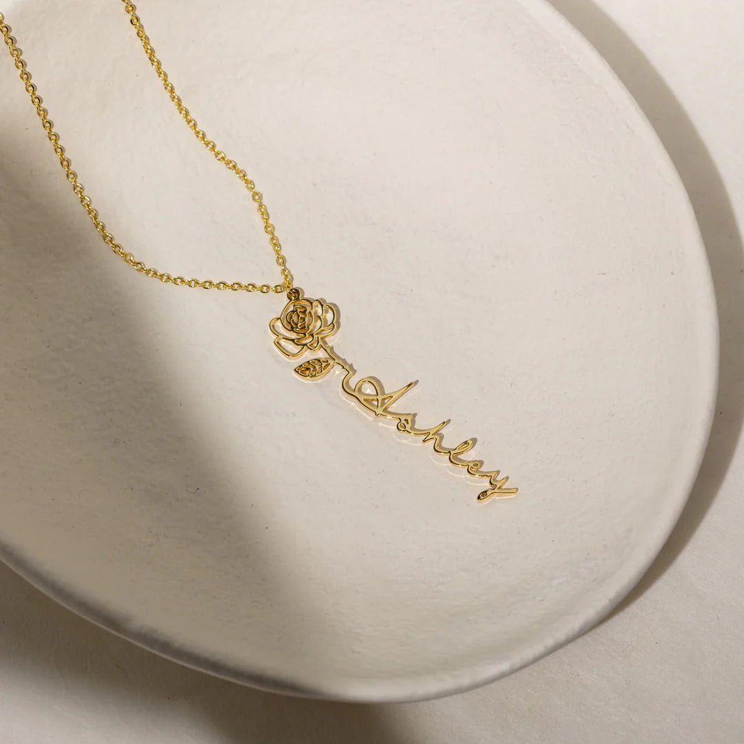 Birth Flower Name Necklace - Personalized Floral Jewelry | Nuriale