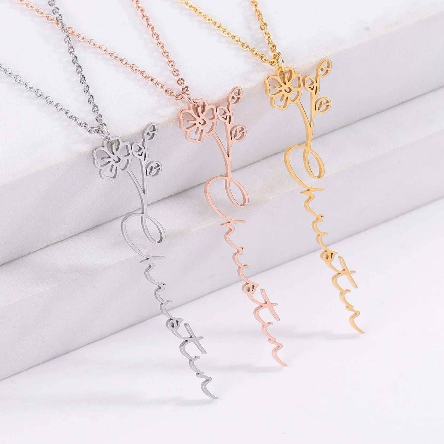 Birth Flower Name Necklace - Personalized Floral Jewelry | Nuriale