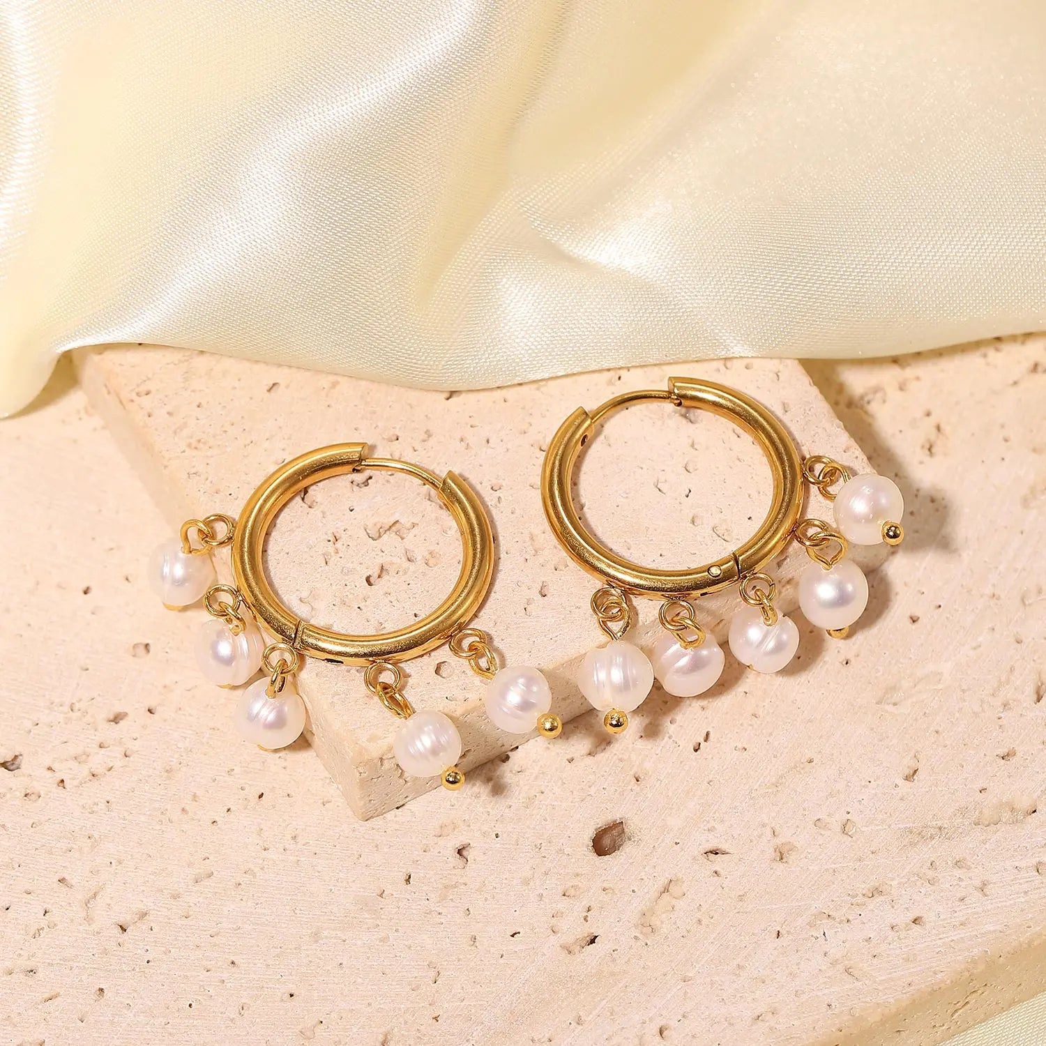 Pearl Tassel Hoop Earrings - Nuriale