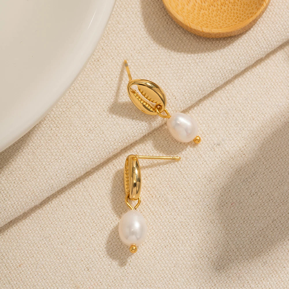 Freshwater Pearl Drop Earrings - Nuriale