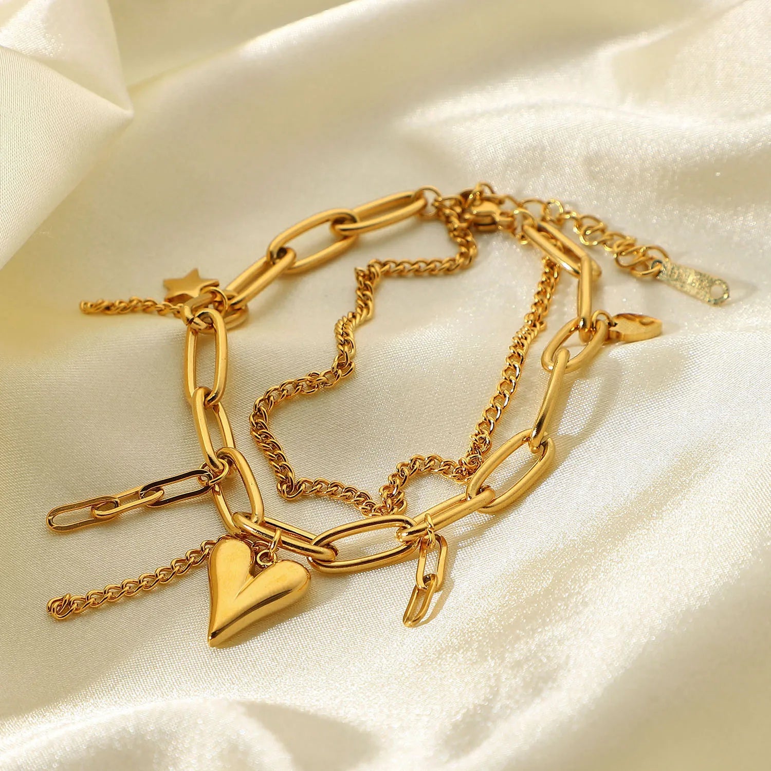 Celestial Heart Double Chain Bracelet - Bold & Elegant | Nuriale