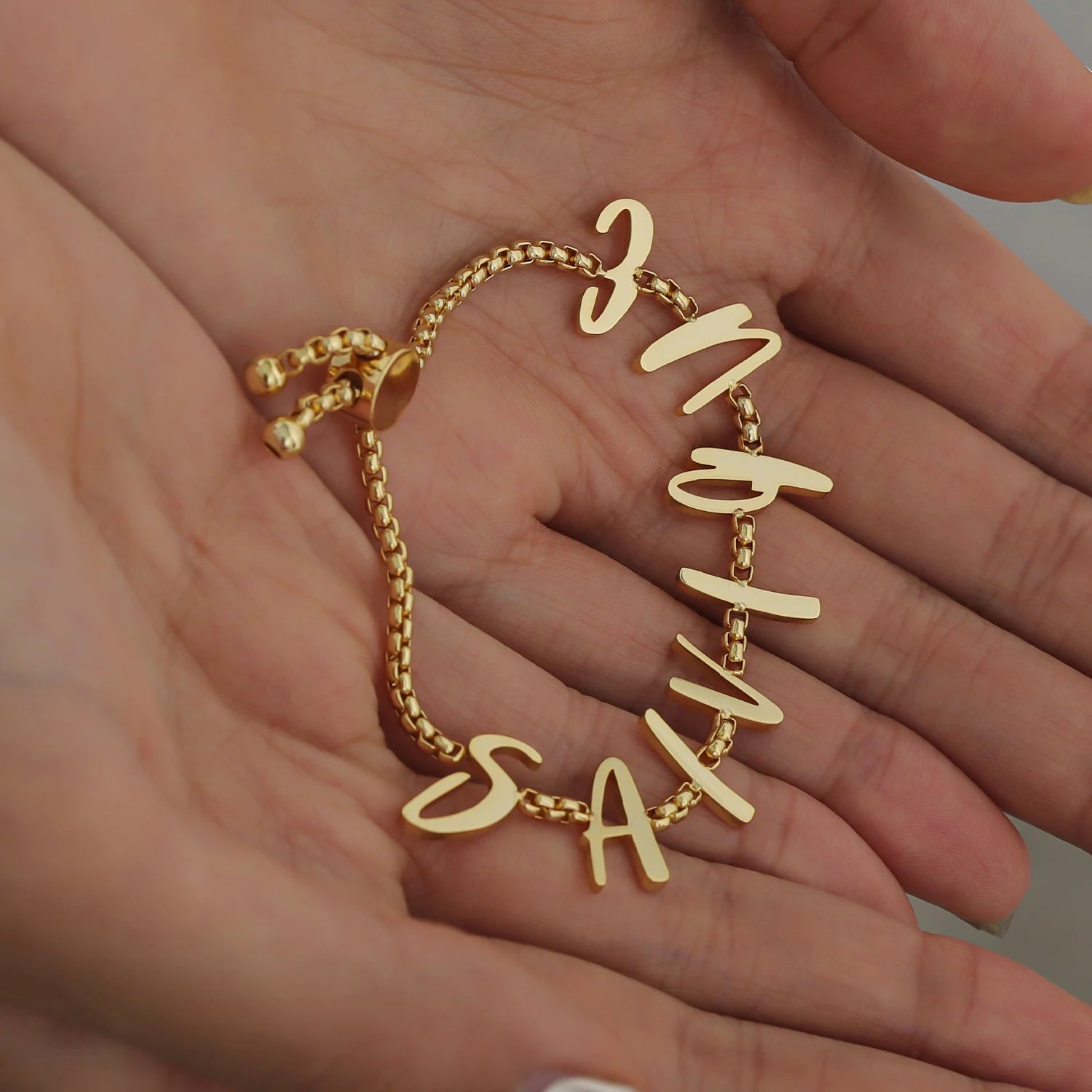 Cascading Custom Letters Name Bracelet - Personalize Your Style | Nuriale